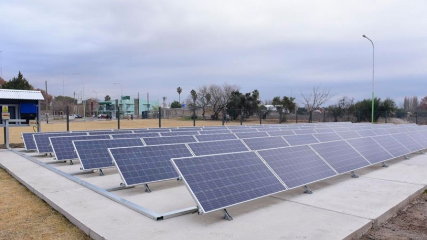Mendoza inauguró el "Parque Solar de Junín"