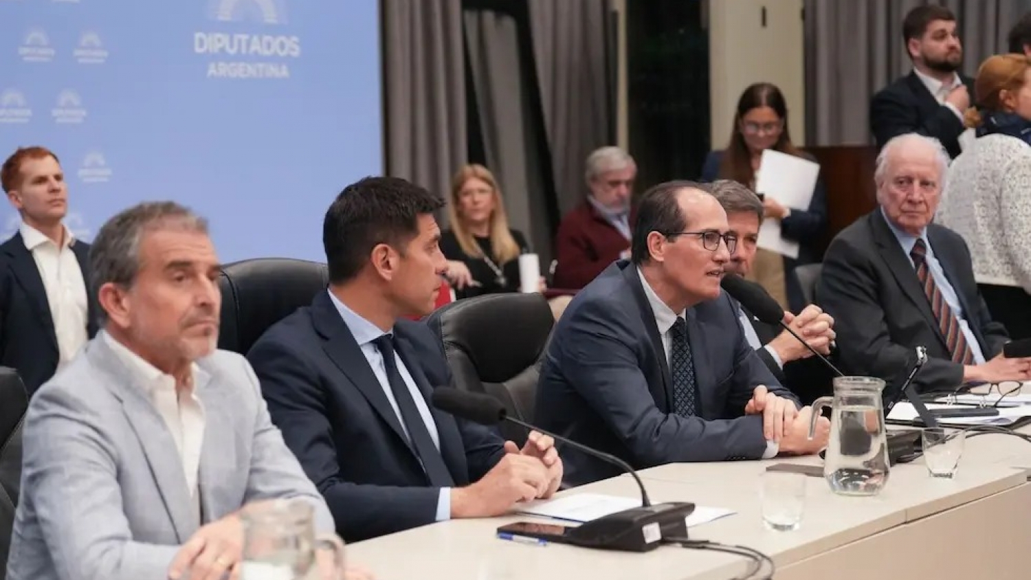 Diputados analiza cambios en la ley para impulsar biocombustibles