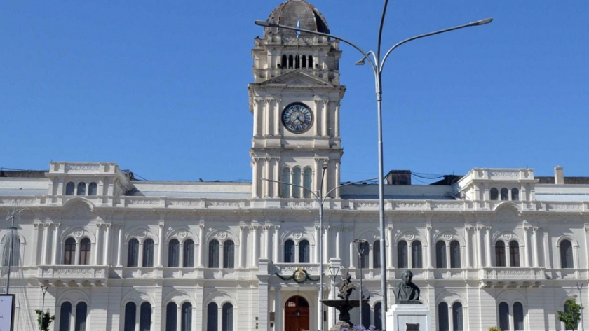 La provincia exceptuó nuevas actividades 