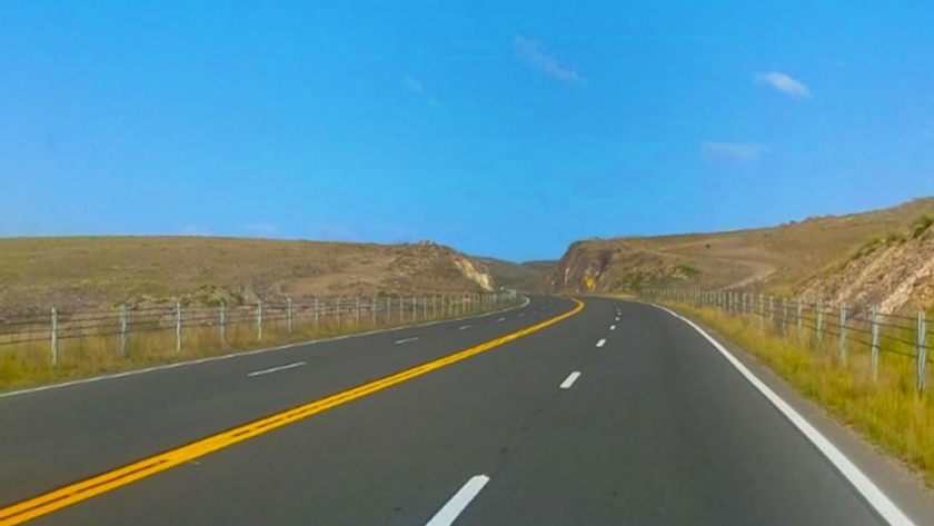 La Provincia reinició la obra de repavimentación y ensanche de la ruta 51 en Pringles
