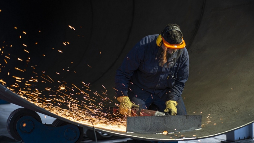 El empleo industrial siguió en ascenso en abril y alcanzó su máximo nivel en cinco años