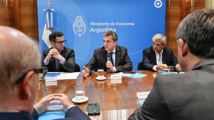Reunión con empresas y supermercados para evaluar los avances de Precios Justos