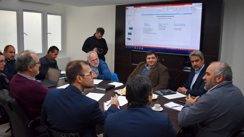 Polich se reunió con técnicos del CFI para avanzar en una Estrategia Logística para el Norte Grande