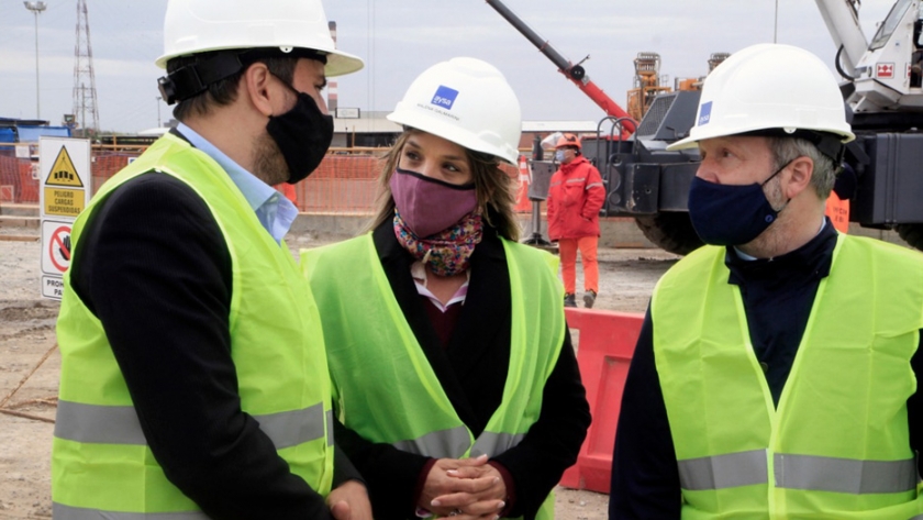 Cabandié recorrió la obra del Sistema Riachuelo de Aysa-Acumar