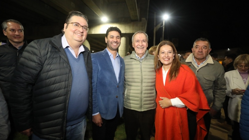 Schiaretti habilitó obras viales en el departamento Colón