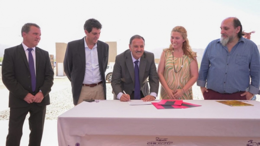 Quintela firmó un acuerdo con la Nación para la financiación de tres proyectos que van a producir bioinsumos agropecuarios