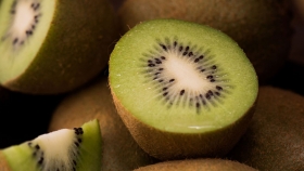 Donación de más de una tonelada de frutas frescas a municipios de la provincia de La Pampa