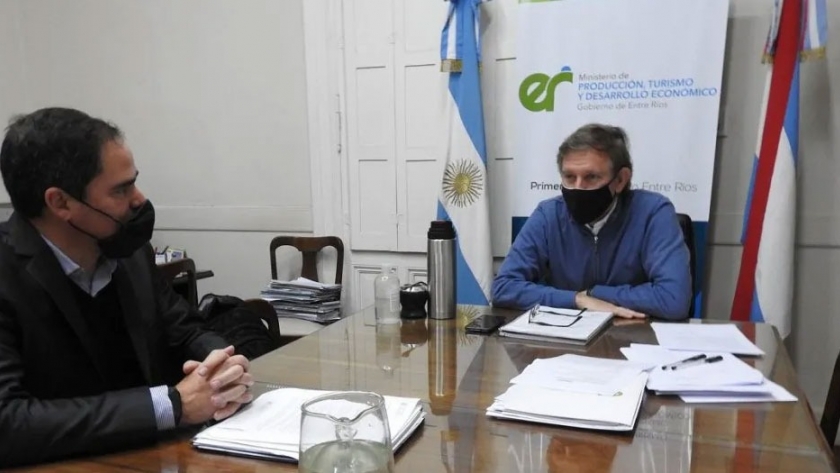 Bahillo evaluó la infraestructura para el sector productivo con el intendente de Larroque