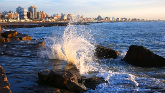 Descubrí las playas más accesibles cerca de Mar del Plata: opciones económicas para este verano