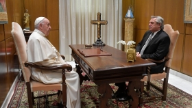 El Presidente fue recibido por el Papa Francisco en el Vaticano