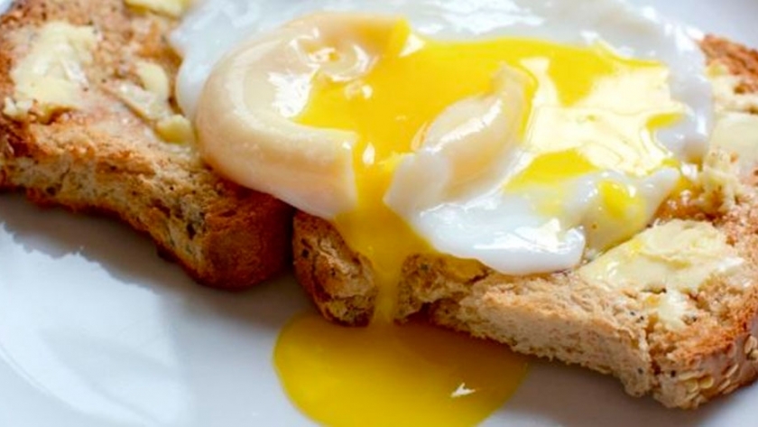 ¿Cuán bueno es para la salud comer huevos?