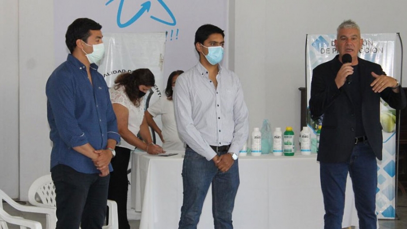 La SECITI fue a Sarmiento para coordinar acciones con productores de alfalfa y melón