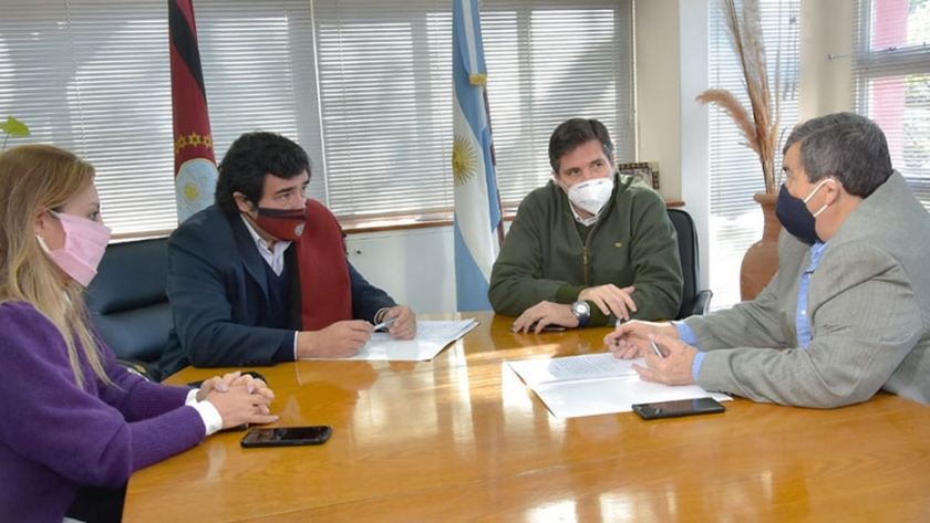El Gobierno continúa acompañando al sector comercial en el marco de la pandemia