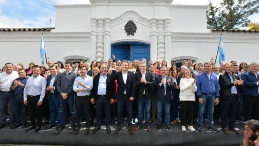 Desde Casa Histórica, Manzur y Massa destacaron la gesta de la independencia