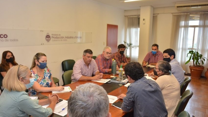 Extienden hasta el lunes 27 la campaña de vacunación antiaftosa en la provincia
