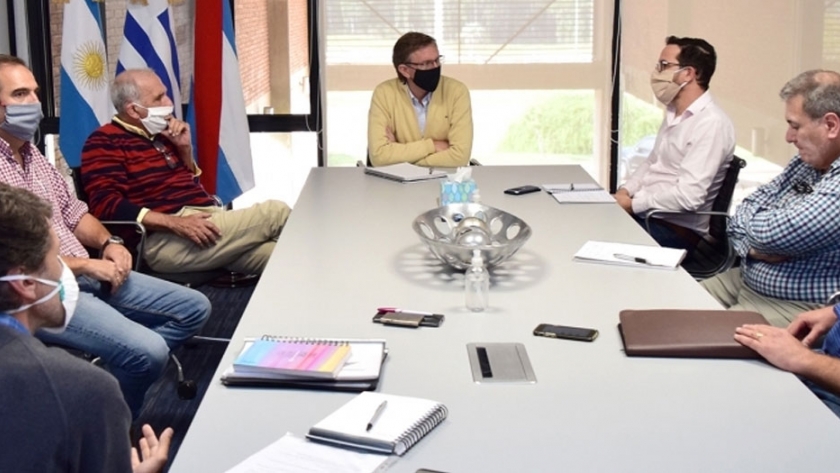 Encuentro de trabajo con representantes del sector arandanero