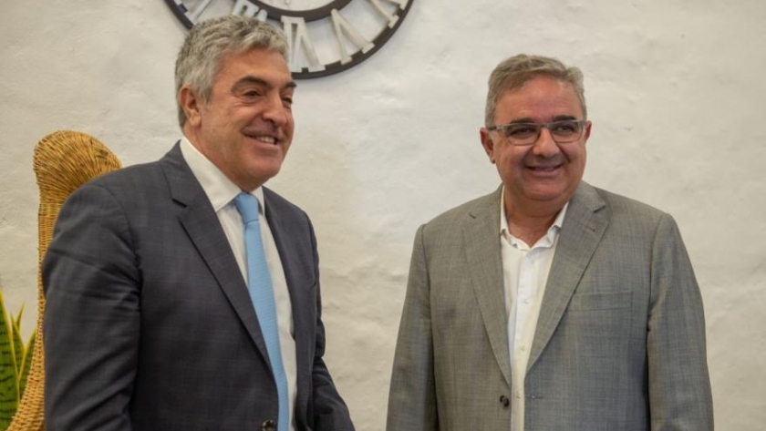 Raúl recibió al reconocido abogado Gregorio Dalbón y dialogaron sobre la Reforma Judicial