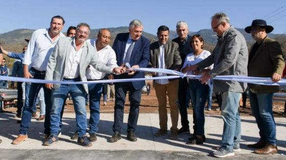 <Gerardo Morales inauguró un puente en El Fuerte, en el marco del aniversario de su fundación