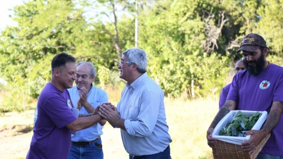 Javier Rodríguez recorrió establecimientos y dialogó con productores en Tapalqué