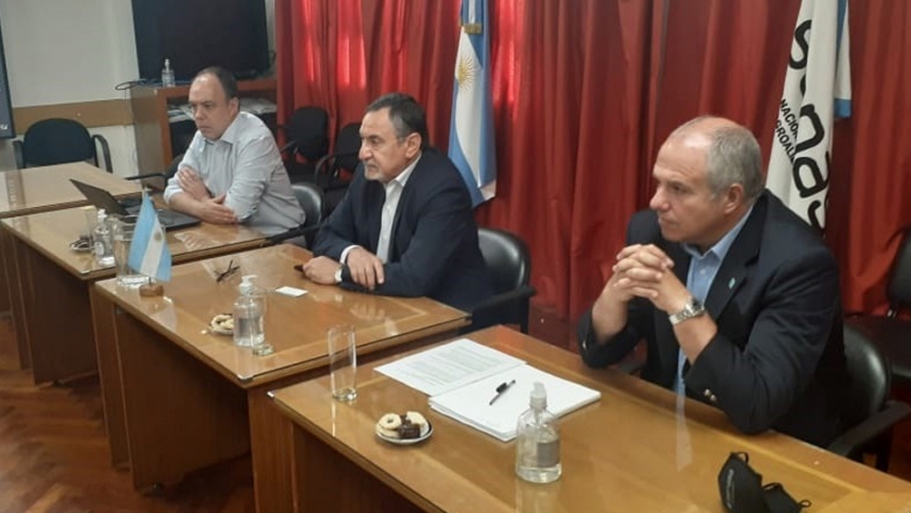 Argentina y Chile afianzan sus lazos para el intercambio de agroproductos