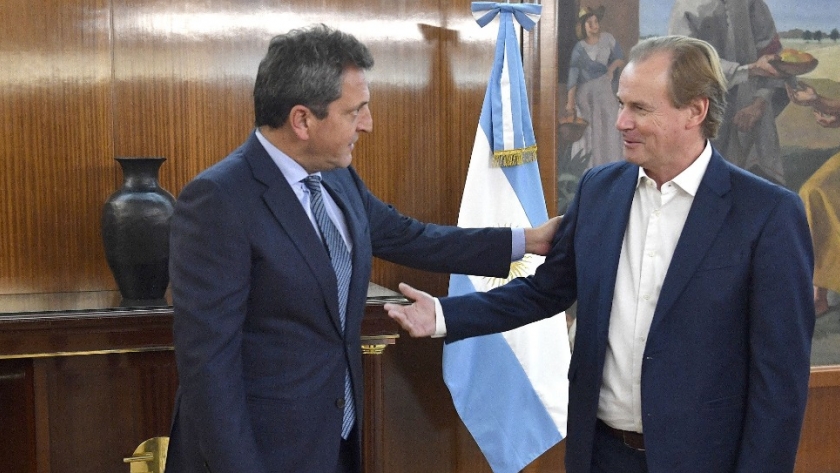 Bordet y Massa acordaron el desembolso de 400 millones de pesos para paliar los efectos de la sequía en la ganadería
