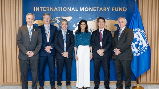 Luis Caputo comenzó su agenda en las Reuniones de Primavera del FMI y el Banco Mundial