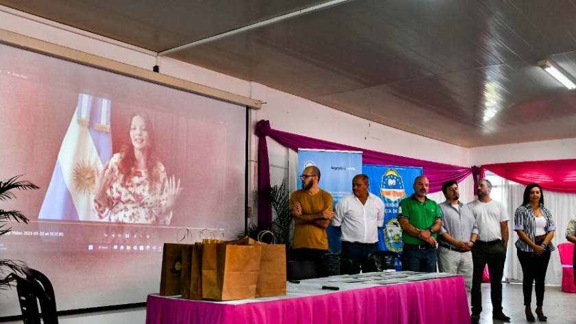 Ambiente organizó un encuentro nacional con productoras de bosques nativos en Formosa