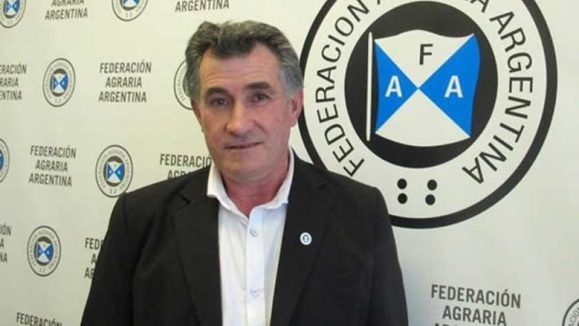 Achetoni: “Quedamos en analizar cada producción en particular”
