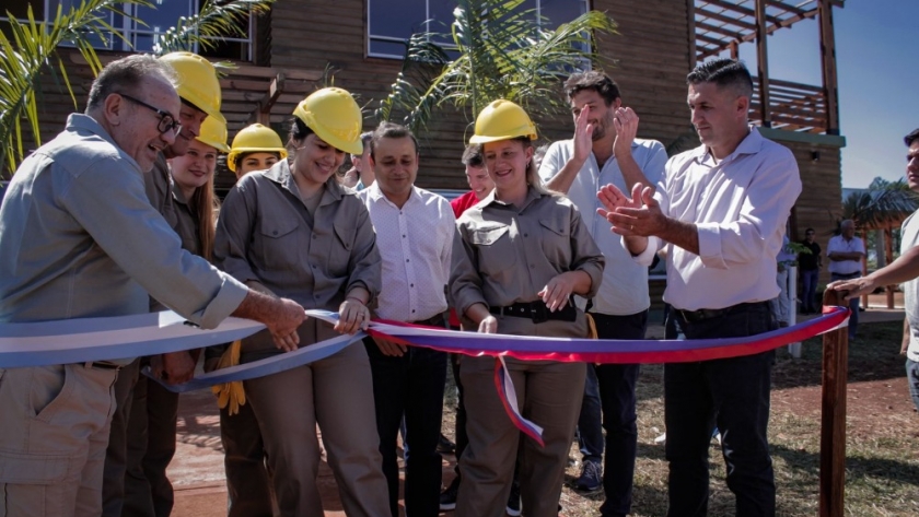 Inauguraron el centro tecnológico de la Madera de Salto Encantado