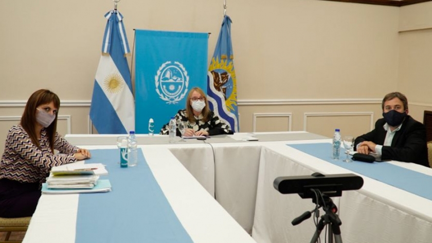 Plan Gas: Provincias hidrocarburíferas conformaron la Mesa del Valor Agregado Nacional