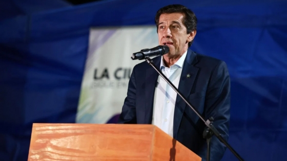 Sadir inauguró pavimento en Monterrico y anunció más obras