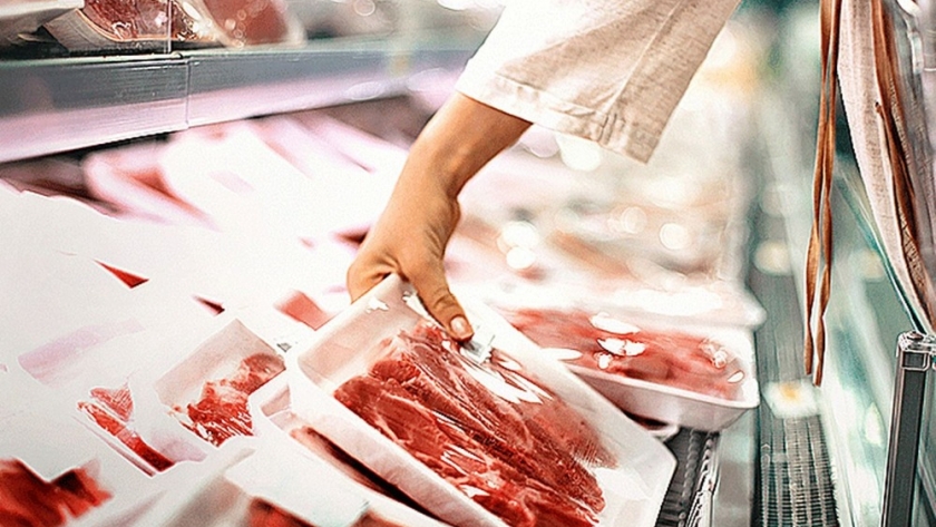 Igual sueldo y menos carne en la mesa de los argentinos