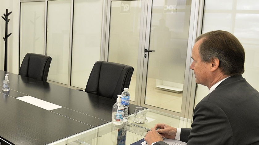 Bordet expuso ante la embajadora de Francia la potencialidad de Entre Ríos y las posibilidades de intercambio