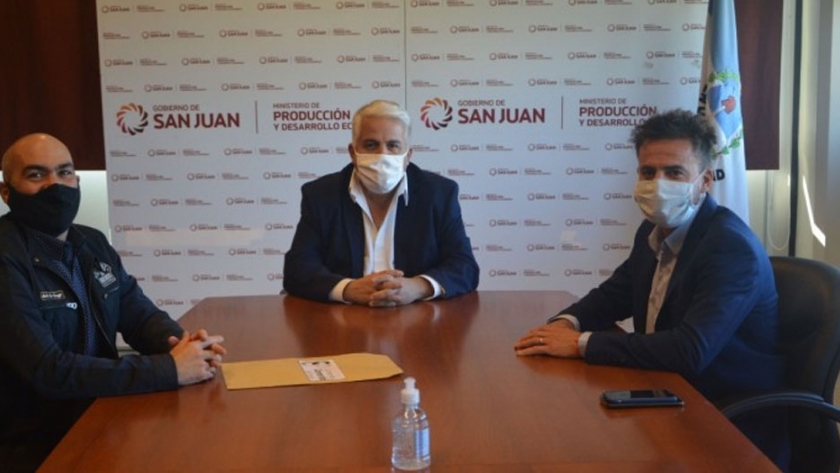 Avanzan las reuniones para la reapertura gradual de los comercios