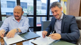 El gobernador Insfrán firmó convenio con el titular del CFI