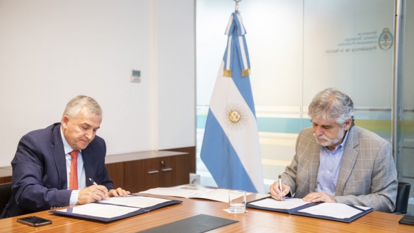 Filmus y Morales firmaron un convenio para la construcción del Polo Científico de Jujuy