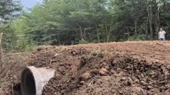 Recambio de tuberías en caminos rurales