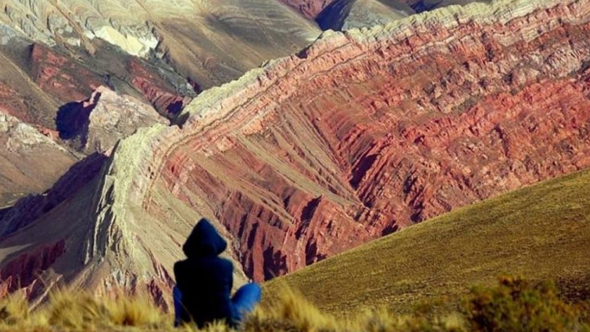 El Hornocal abre sus paisajes al turismo interno