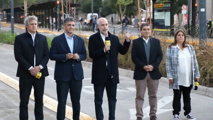 Rodríguez Larreta inauguró un nuevo tramo del Metrobús que une Retiro con La Boca