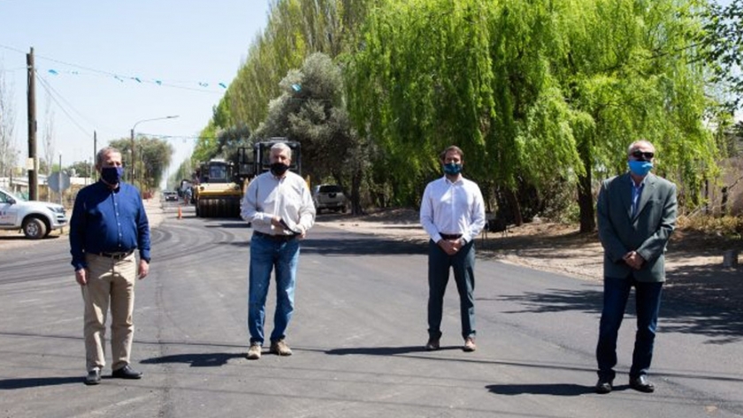 Nuevo pavimento para el sector más transitado de Carril Zapata