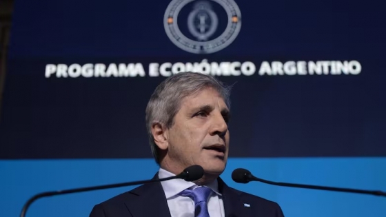 Caputo asegura que revés parlamentario “le juega a favor” al Gobierno y destaca gestión de Milei