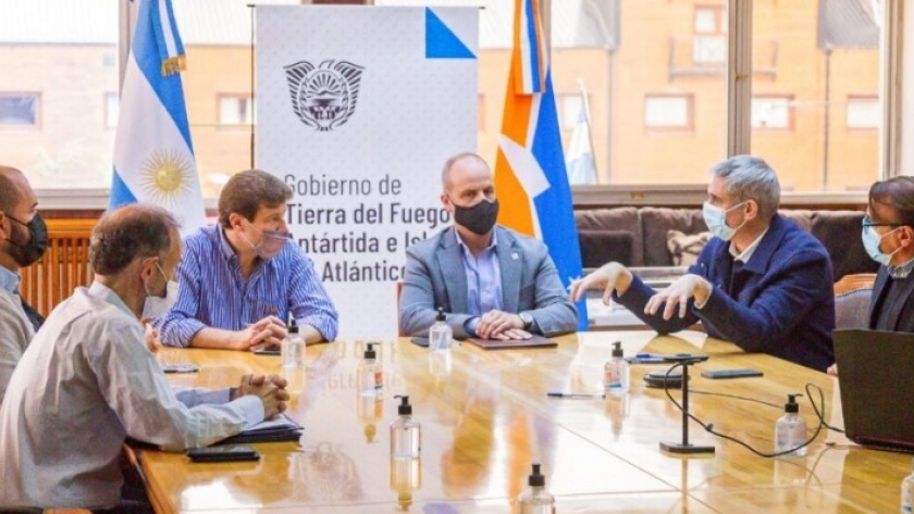 Se firmó la adenda al contrato de concesión de uso y explotación del Centro de Montaña Glaciar Martial