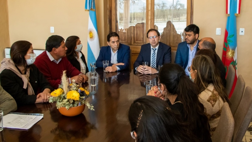 Se reincorporan los trabajadores de Salud en Tinogasta