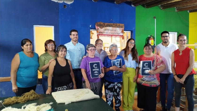 El Gobierno Provincial hace aporte millonario a cooperativa de mujeres en el interior