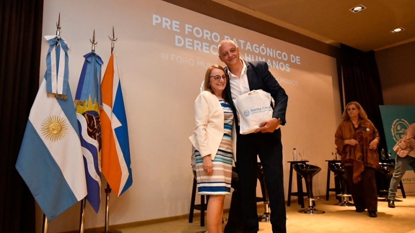 Alicia encabezó el acto de clausura del Pre Foro Patagónico de Derechos Humanos 2022