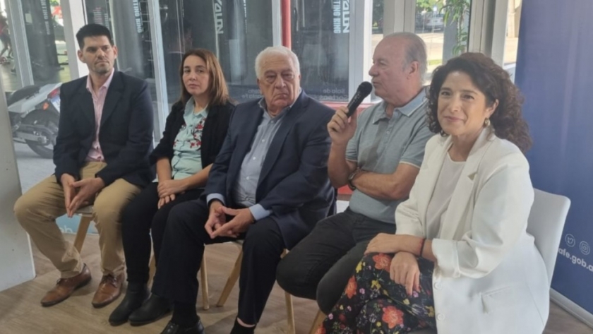 La provincia sorteó 10 viviendas para familias de Vera