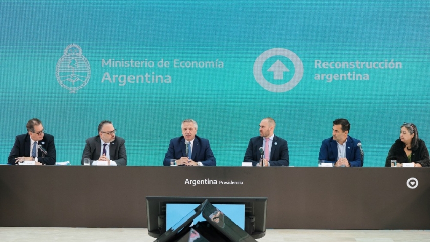 El Gobierno anunció el Régimen de Acceso a Divisas para el sector hidrocarburífero para favorecer las inversiones y la producción