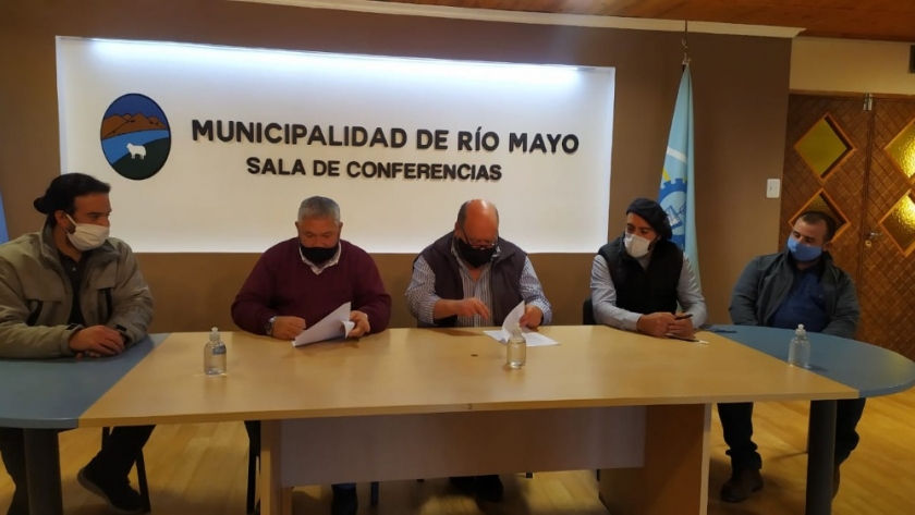El gobierno del Chubut entregó aportes para proyectos agrícolas en Río Mayo