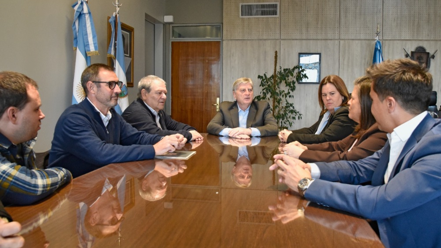 Ziliotto respaldó una feria que reunirá al sector de la construcción