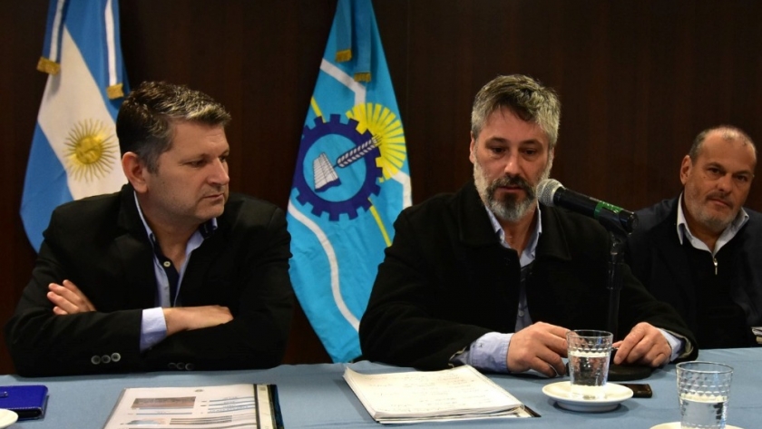 Chubut licitó la ampliación de la red de agua y construcción de una cisterna en Gualjaina